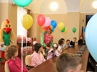 В администрации Центрального района в городе Твери состоялась культурно-развлекательная программа с юными жителями района