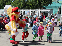       В День защиты детей тверские школьники отправились в оздоровительные лагеря