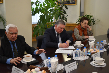 Глава Твери Алексей Огоньков и представители ветеранских организаций обсудили ряд актуальных вопросов 