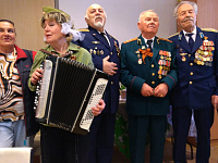 Тверской клуб «Родник» поставил праздничный спектакль 