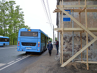 В Твери на Московском шоссе обустраивают остановочные пункты