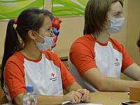 В Твери состоялся круглый стол для школьников «Шаги в профессию»