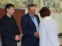 В учебном центре МУП «ПАТП-1» состоялся первый выпуск водителей