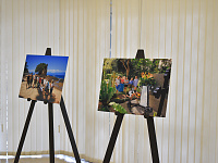 В Твери продолжает работу выставка Людмилы Юга «Все краски Востока» 