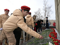 В Твери отмечают 82-ю годовщину победы в Сталинградской битве