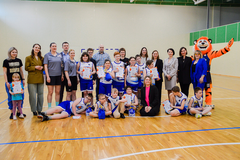 В Твери создана детская команда по адаптивному баскетболу