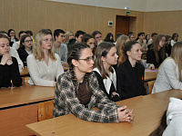 Более 6 100 студентов и школьников Твери приняли участие в мероприятиях  по антинаркотической безопасности в 2025 году