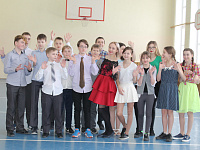 В Твери продолжается школьный конкурс флешмобов