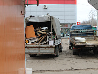 В Твери демонтируют НТО на улице Орджоникидзе