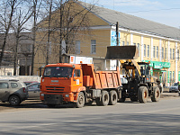  В Твери ведётся круглосуточная уборка дорог и тротуаров