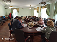 Торжественное вручение паспорта гражданам России