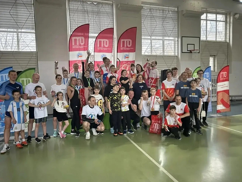 В Твери в муниципальном фестивале «Всей семьёй в ГТО!»  приняли участие 20 семейных команд  