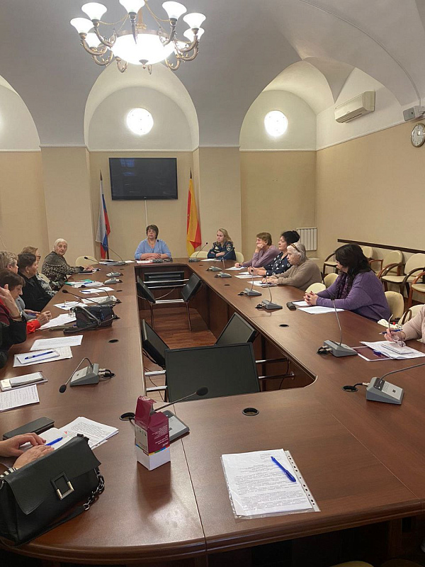 Совещание с руководителями ветеранских общественных организаций и клубов пенсионеров