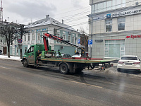 В Твери продолжаются рейды по выявлению нарушителей правил парковки 