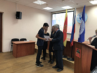 В Твери юным гражданам России торжественно вручили паспорта 