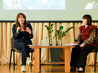 Актриса театра и кино Татьяна Шитова встретилась с тверскими школьниками