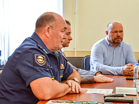 В администрации Твери прошло награждение активистов и помощников ТРО МОО «Союз десантников»  