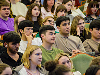 В Твери в рамках межрегионального форума состоялся открытый  диалог с молодежью о противодействии наркомании и экстремизму
