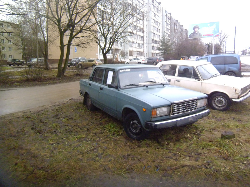 Сообщение об эвакуации транспортных средств с признаками брошенных (бесхозяйных)