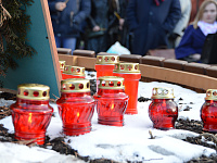 Тверитяне почтили память погибших в Кемерово