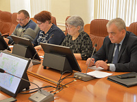 В администрации Твери на заседании Совета ТОС обсудили вопросы  ремонта дорог и благоустройства общественных территорий