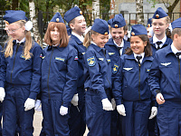 В тверской школе №4 в День знаний прошла выставка пожарной техники 