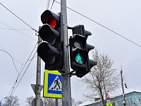 В Твери продолжаются работы по установке новых светофоров 