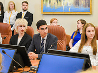 В администрации Твери организовали День самоуправления для школьников