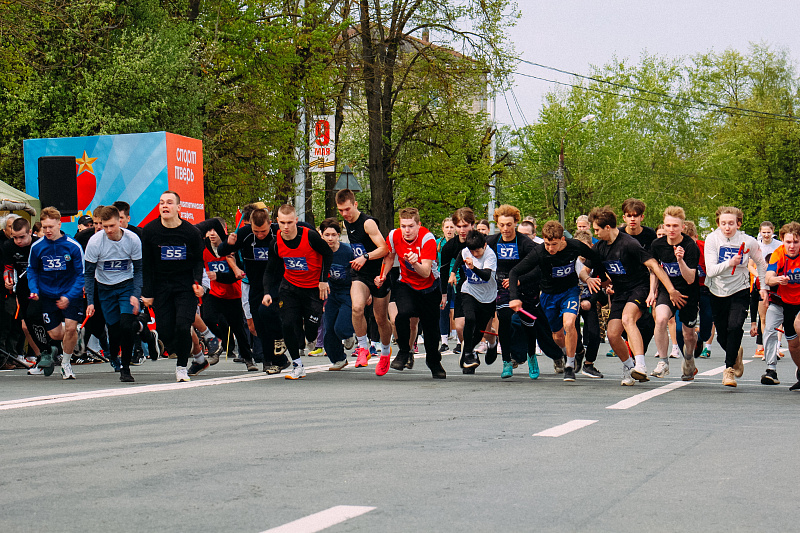 В День Победы в Твери прошла традиционная легкоатлетическая эстафета 
