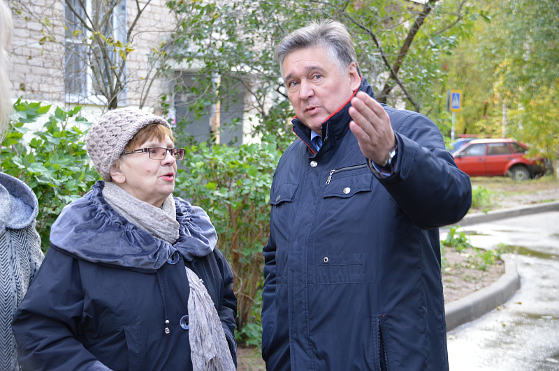 Глава Твери Алексей Огоньков проверил ход работ на объектах инфраструктуры
