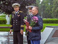 Тверь посетили участники автопробега ветеранов ВМФ РФ «Победа Едина!»