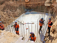 В Твери ремонтные работы на площади у стелы  «Город воинской славы» ведутся с опережением графика