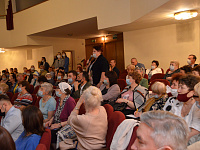 Глава Твери Алексей Огоньков отчитался перед общественностью о работе за год 