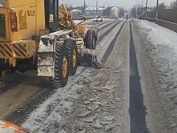 В Твери дорожные службы в круглосуточном режиме занимаются обработкой и уборкой УДС 