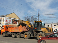  В Твери ведётся круглосуточная уборка дорог и тротуаров