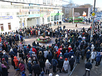Тверитяне почтили память погибших в Кемерово