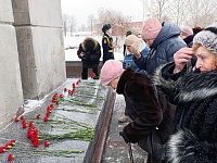 В Твери у Обелиска Победы состоялся торжественный митинг в честь 82-летия снятия блокады Ленинграда
