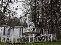 В Городском саду этой зимой установят две новогодние ели