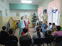 Поздравление детей с наступающим Новым годом и Рождеством!