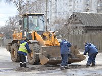 В Твери проверяют дороги, находящиеся на гарантийном обслуживании