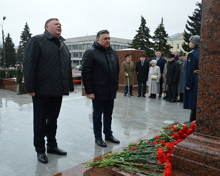 Тверь празднует День защитника Отечества