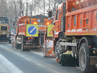 В Твери дорожные службы в круглосуточном режиме занимаются обработкой и уборкой УДС 