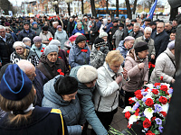 В сквере «Героев Чернобыля» состоялась церемония возложения цветов