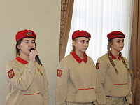 Жителям блокадного Ленинграда вручили памятные знаки