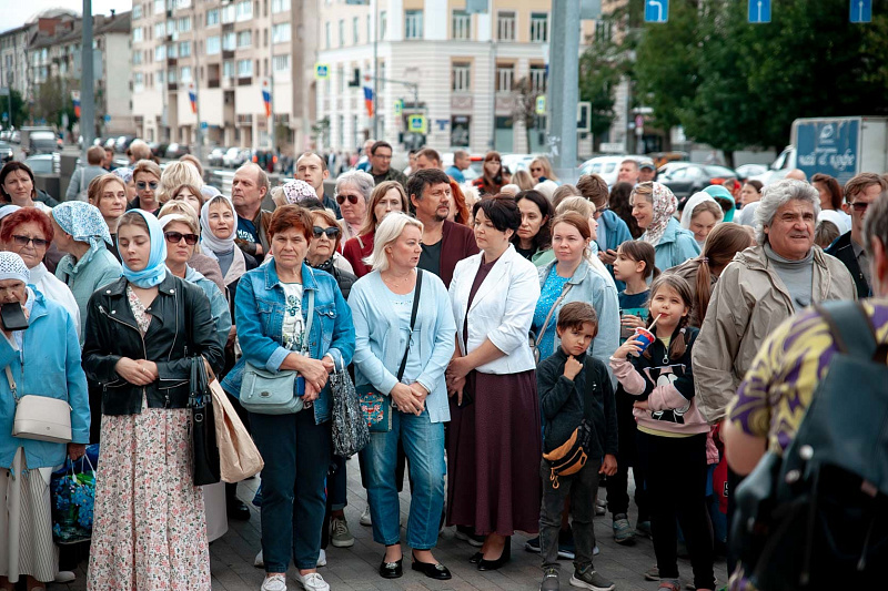 В Твери завершена работа по созданию муралов в честь небесных покровителей города