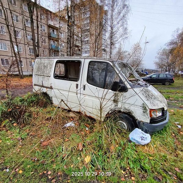 Сообщение об эвакуации транспортных средств с признаками брошенных (бесхозяйных)
