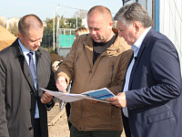 Глава города Твери проконтролировал ход работ на строящихся городских объектах