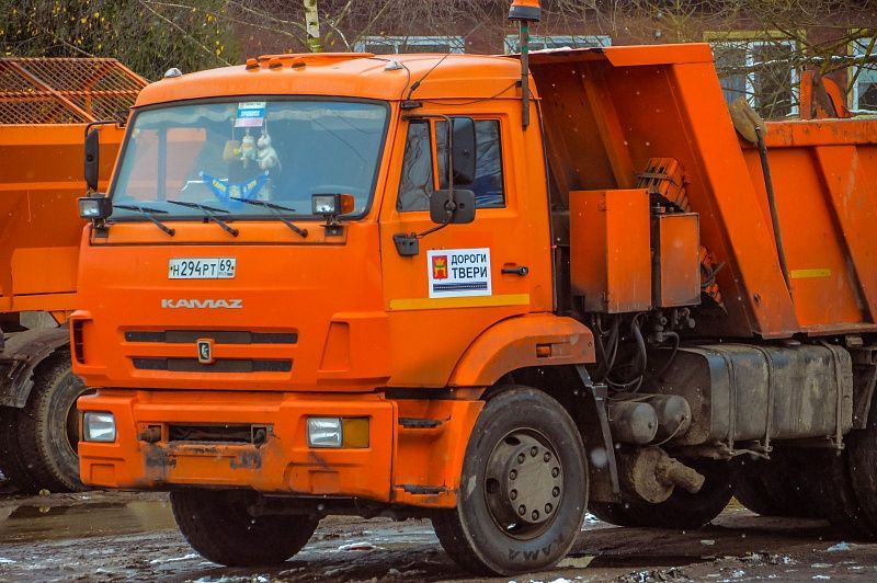 В Твери завершаются работы по подготовке к зимнему содержанию УДС