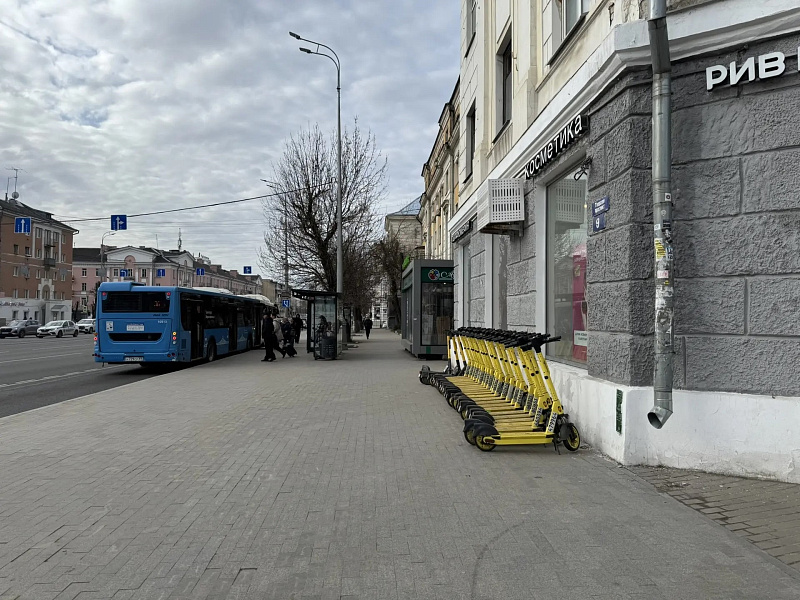 В Твери определен перечень территорий, на которых нельзя оставлять средства индивидуальной мобильности