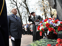 В сквере «Героев Чернобыля» состоялась церемония возложения цветов